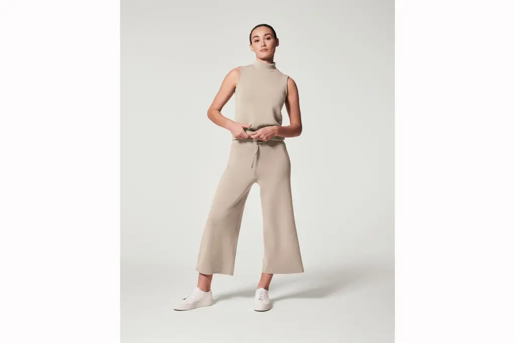 travel outfits for women - Spanx AirEssentials Cropped Wide Leg Pants