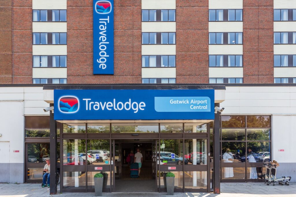 What are the Features of Travelodge?