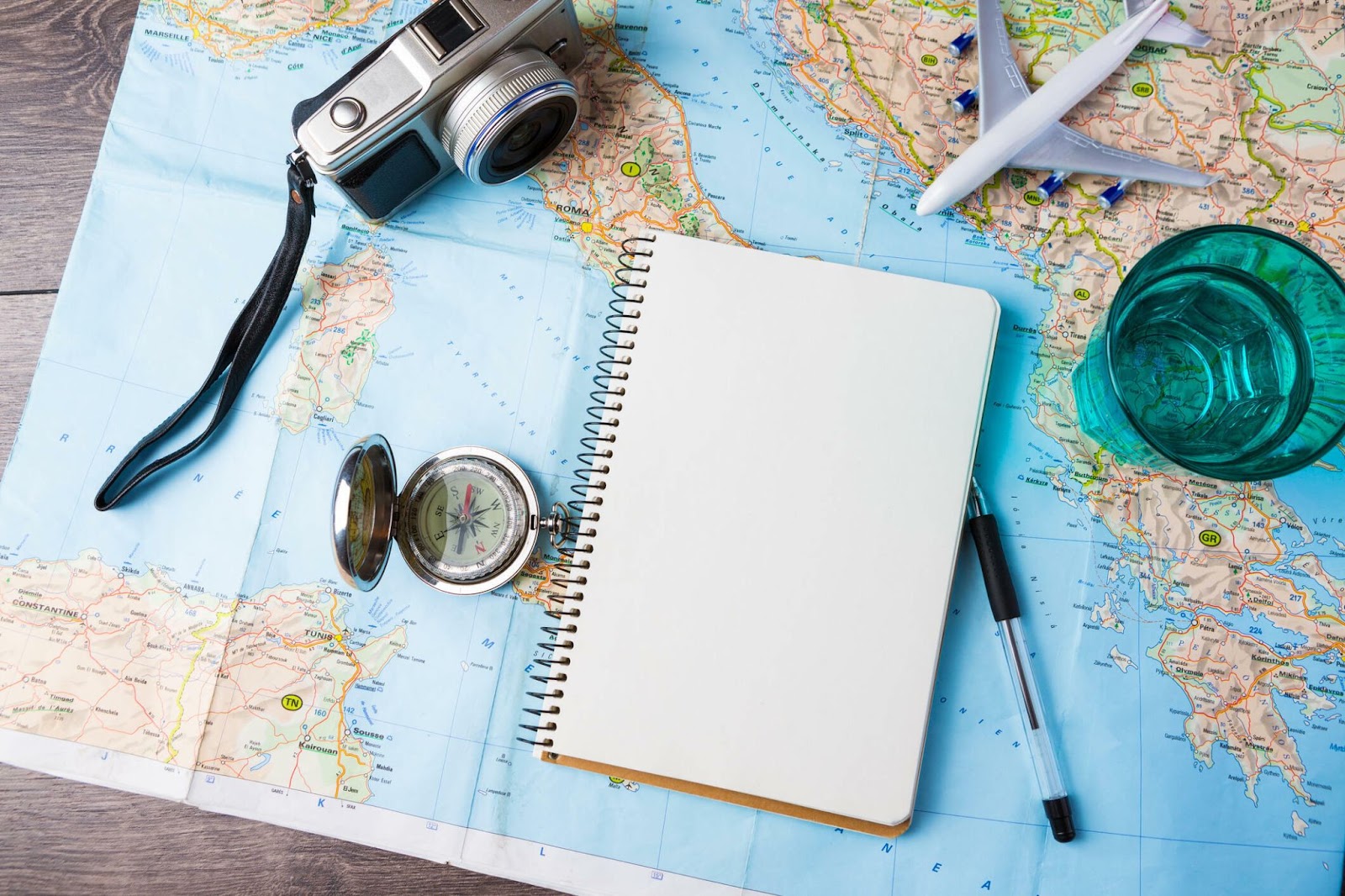 What are the Benefits of Keeping a Travel Log